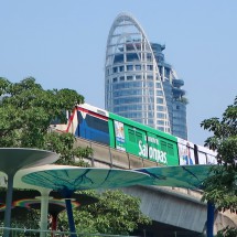 Skytrain close to the Bangkok Art and Culture Center